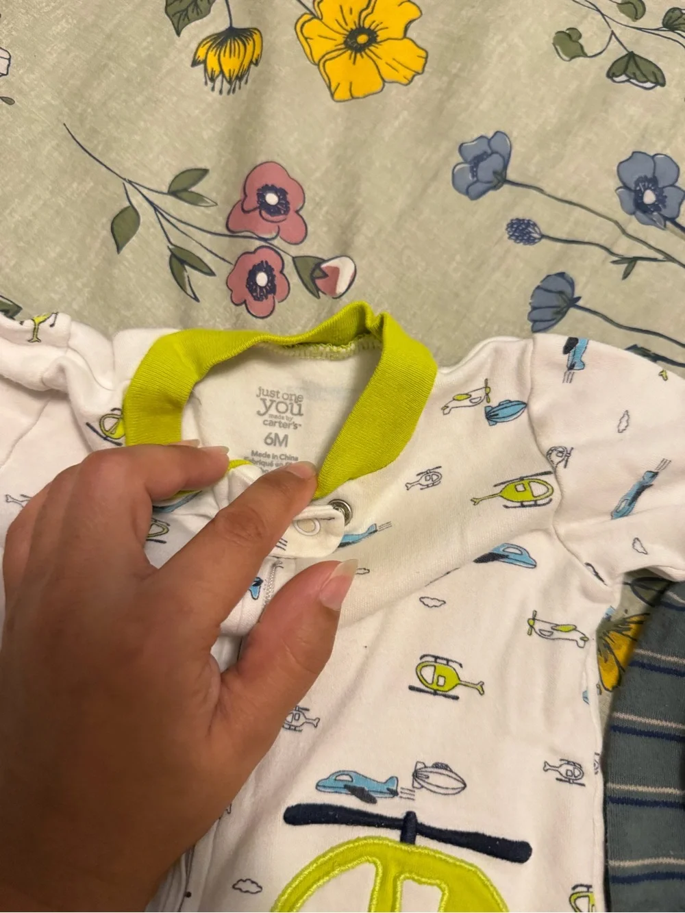 Carter's 6month Footed Pajamas 3 pair